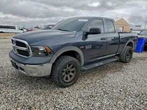 RAM 1500 ST 5.7L 8 2015