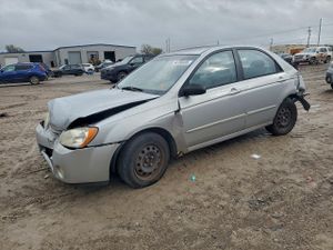 Kia Spectra LX 2.0L 4 2004