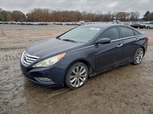 Hyundai Sonata SE 2.4L 4 2011