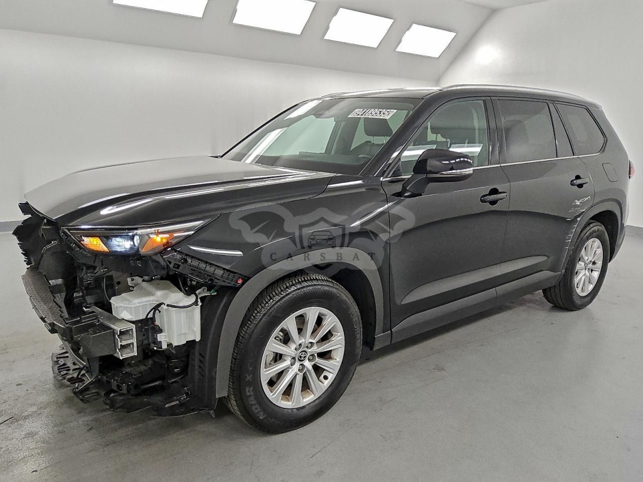 Toyota Grand Highlander LE 2.4L 4 2025