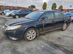 Toyota Avalon BASE 3.5L 6 2011