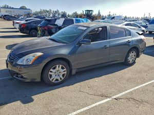 Nissan Altima BASE 2.5L 4 2011