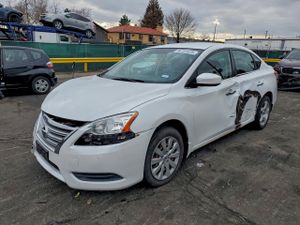 Nissan Sentra S 1.8L 4 2015