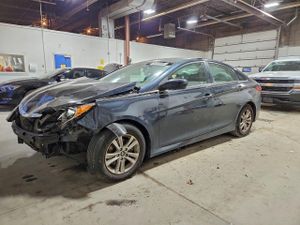 Hyundai Sonata GLS 2.4L 4 2014