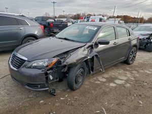Chrysler 200 TOURING 3.6L 6 2014