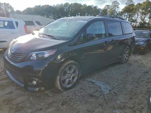 Toyota Sienna SPORT 3.5L 6 2012
