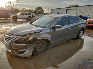 Nissan Altima 2.5 2.5L 4 2015