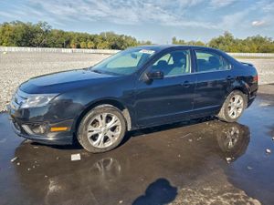 Ford Fusion SE 2.5L 4 2012