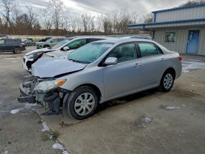 Toyota Corolla BASE 1.8L 4 2011