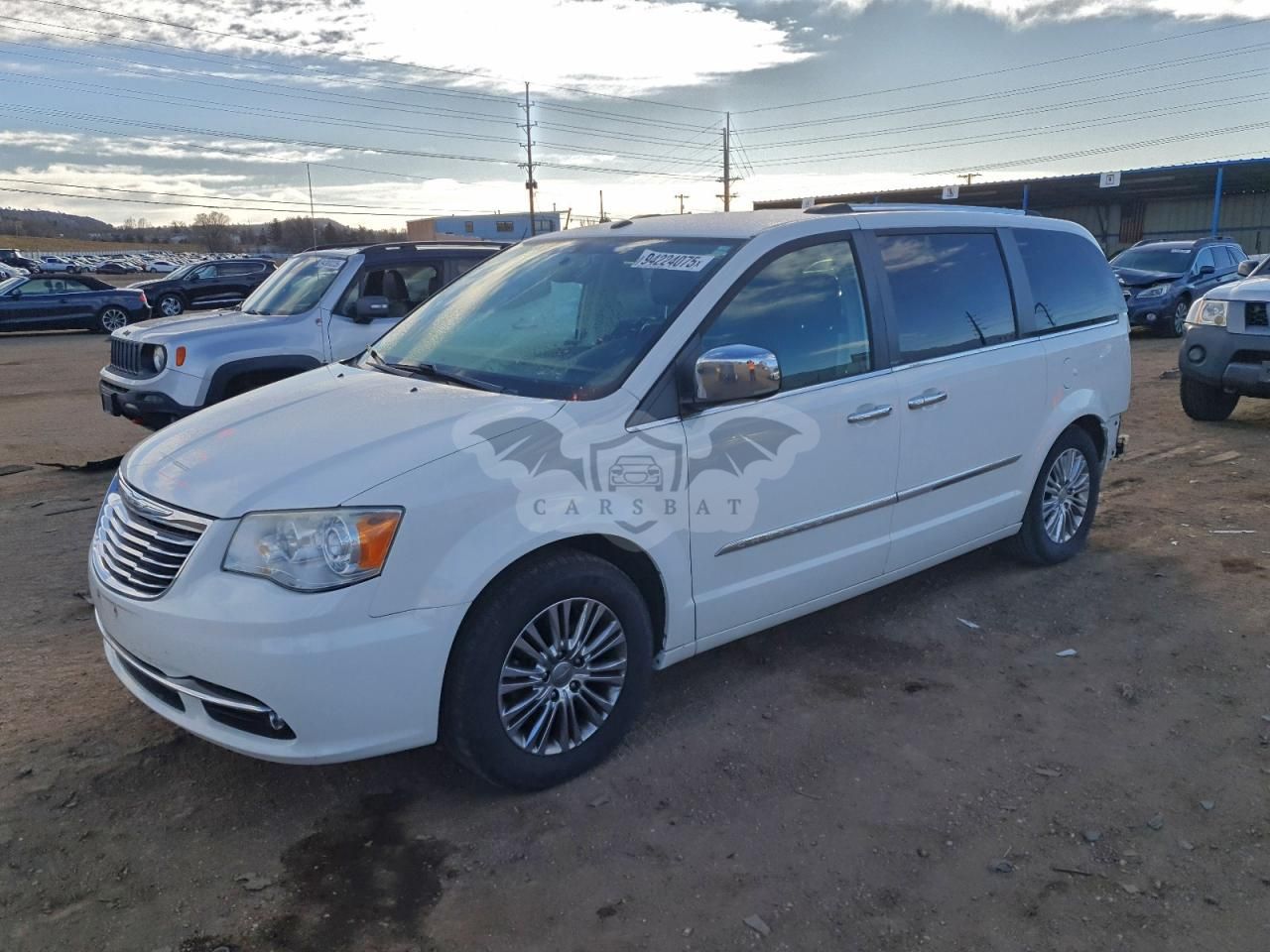 Chrysler Town & Country LIMITED 3.6L 6 2011