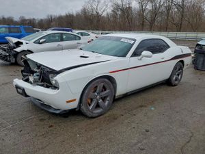Dodge Challenger R/T 5.7L 8 2014