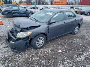 Toyota Corolla BASE 1.8L 4 2010