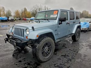 Jeep Wrangler SAHARA 3.6L 6 2012