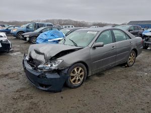 Toyota Camry LE 3.0L 6 2005