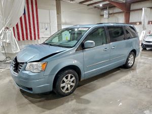 Chrysler Town & Country TOURING 3.8L 6 2010