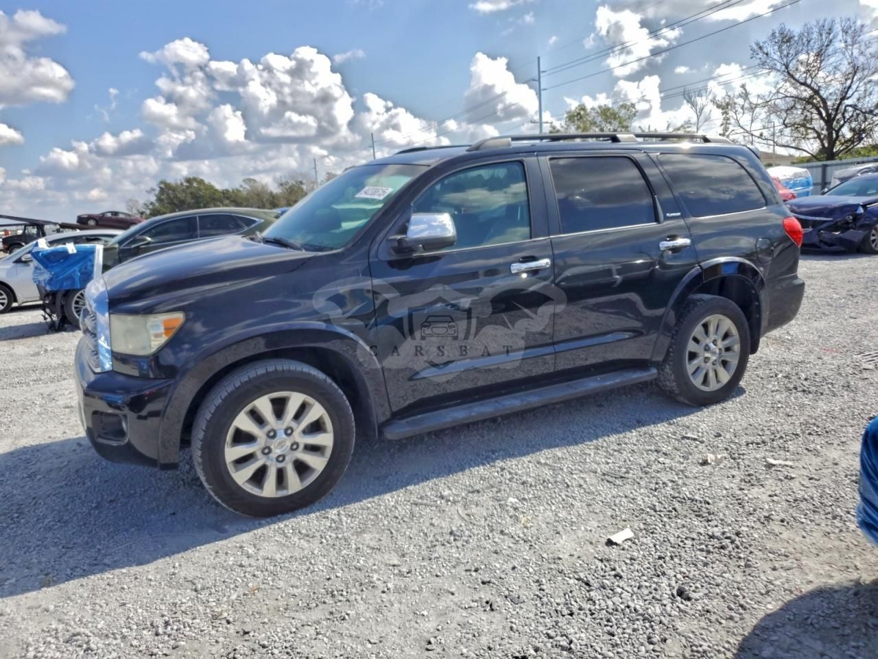 Toyota Sequoia PLATINUM 5.7L 8 2011