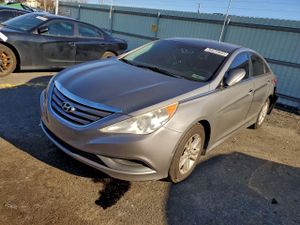 Hyundai Sonata GLS 2.4L 4 2014