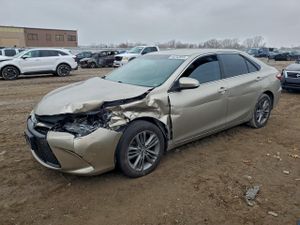 Toyota Camry LE 2.5L 4 2015