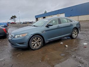 Ford Taurus SEL 3.5L 6 2010