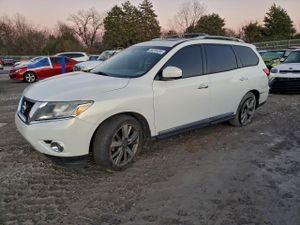 Nissan Pathfinder S 3.5L 6 2014