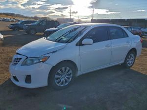 Toyota Corolla BASE 1.8L 4 2013