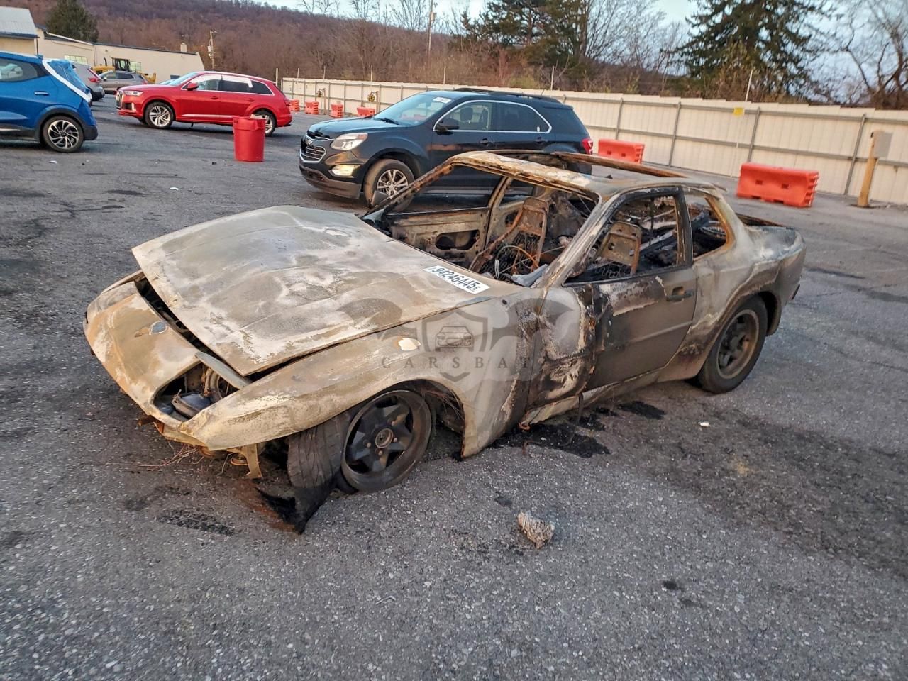 Porsche 944 2.5L 4 1983