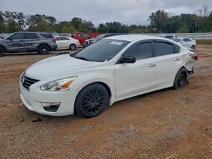 Nissan Altima 2.5 2.5L 4 2015