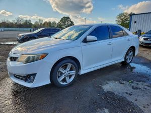 Toyota Camry L 2.5L 4 2013