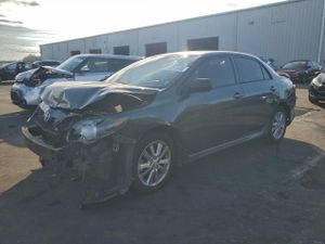 Toyota Corolla BASE 1.8L 4 2010