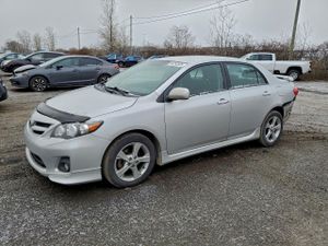 Toyota Corolla BASE 1.8L 4 2011