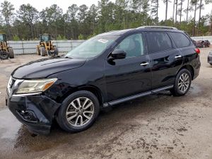 Nissan Pathfinder S 3.5L 6 2013