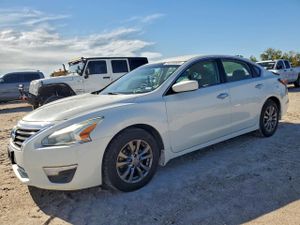 Nissan Altima 2.5 2.5L 4 2015