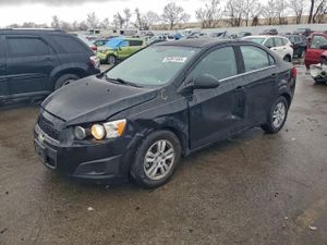 Chevrolet Aveo (Sonic) LT 1.8L 4 2012