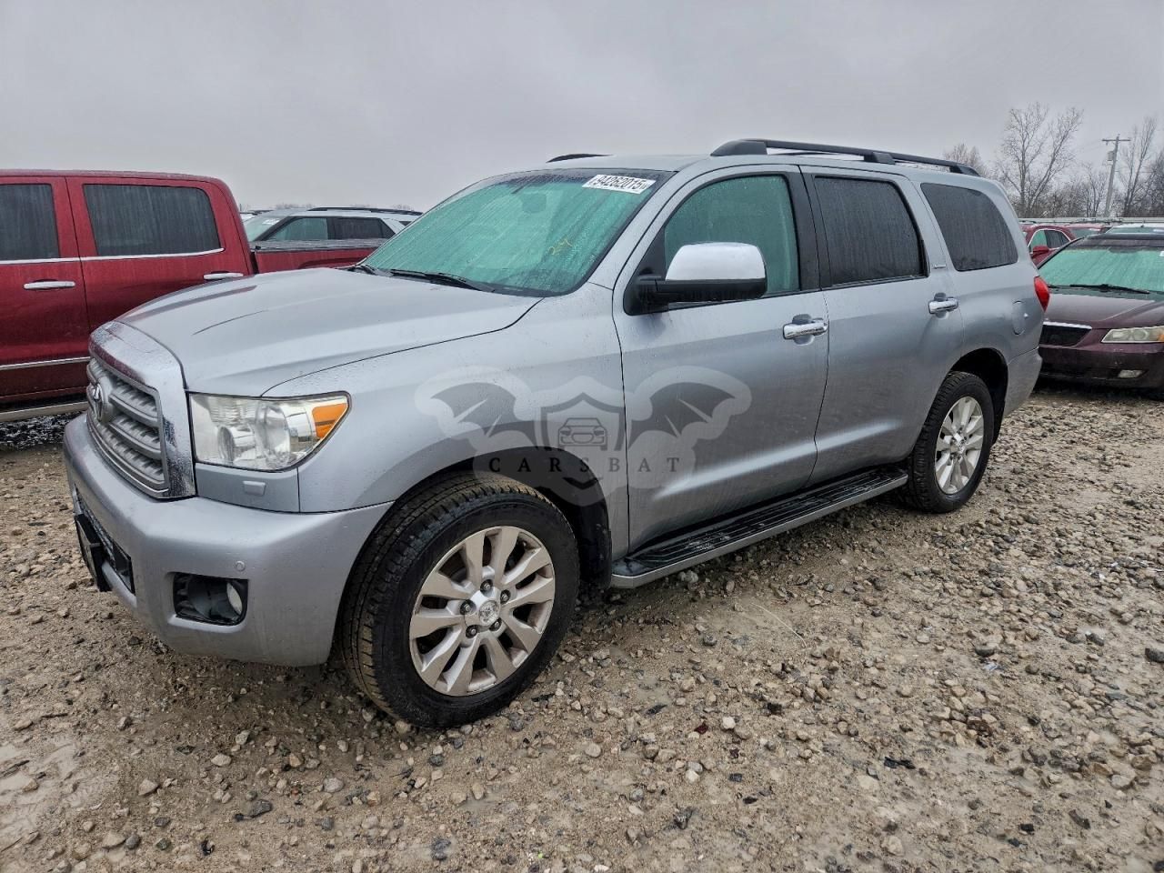 Toyota Sequoia PLATINUM 5.7L 8 2011