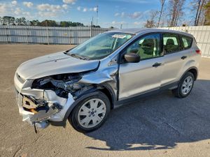 Ford Escape S 2.5L 4 2014