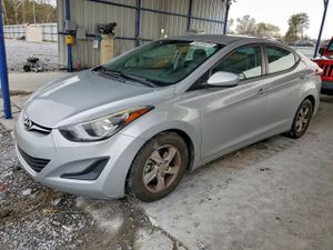Hyundai Elantra SE 1.8L 4 2014