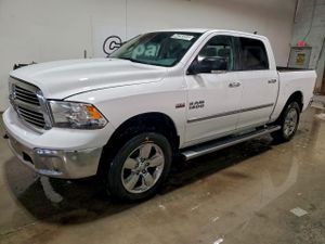 RAM 1500 5.7L 8 2015