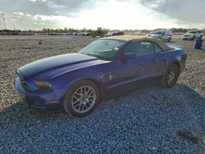 Ford Mustang 3.7L 6 2014