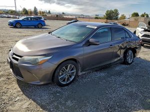 Toyota Camry LE 2.5L 4 2015
