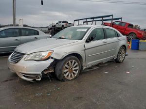Chrysler 200 TOURING 3.6L 6 2011
