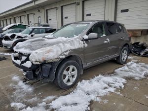 Nissan Rogue S 2.5L 4 2013