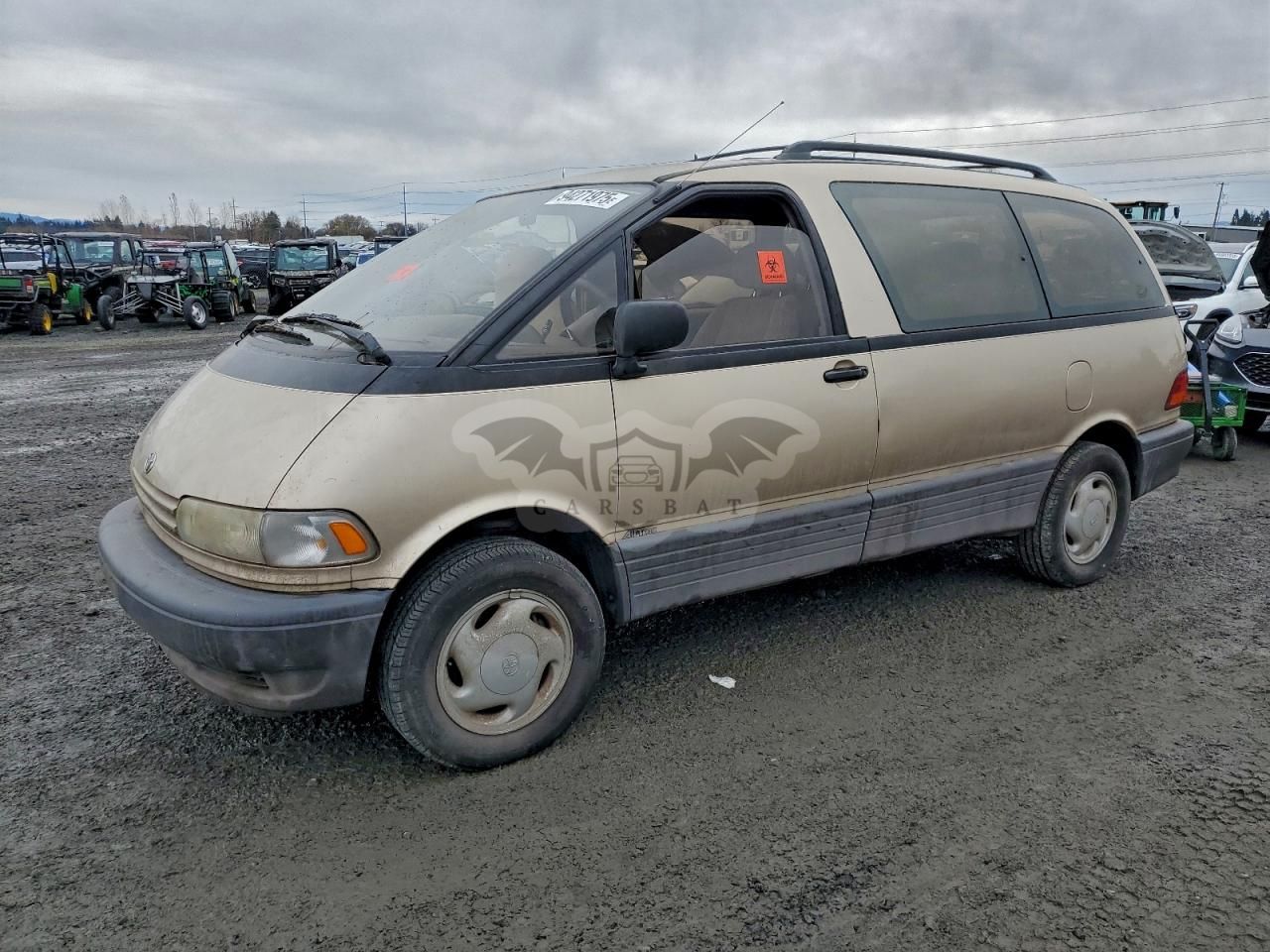 Toyota Previa LE 2.4L 4 1995