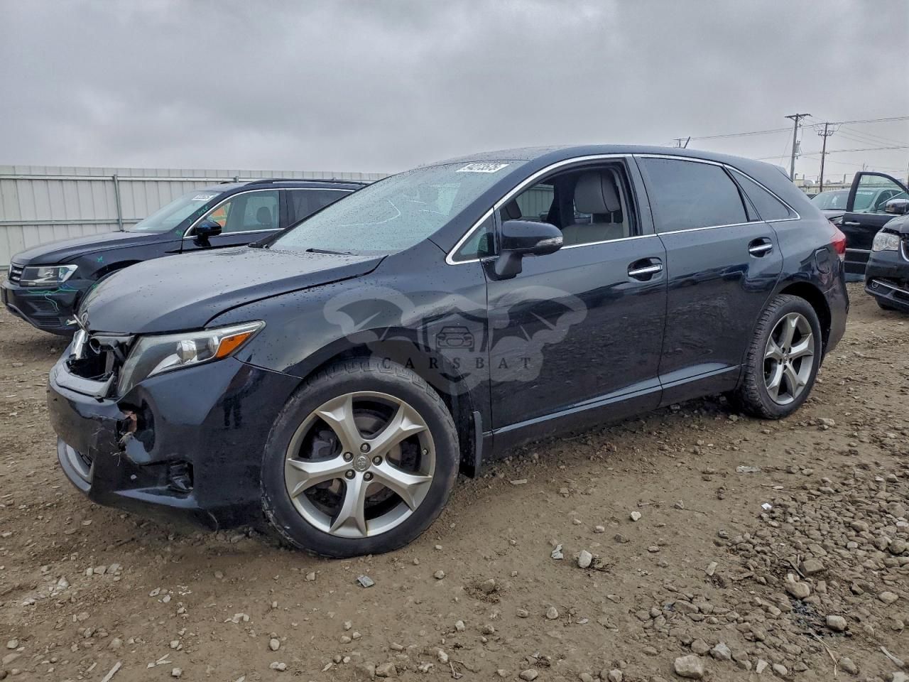 Toyota Venza LE 3.5L 6 2013