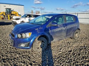 Chevrolet Aveo (Sonic) LT 1.8L 4 2014