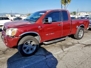 Nissan Titan XE 5.6L 8 2005