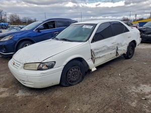 Toyota Camry CE 2.2L 4 1999