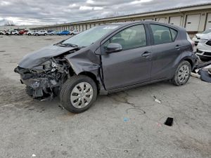 Toyota Prius 1.5L 4 2014