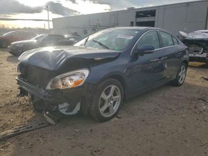 Volvo S60 T5 2.5L 5 2013