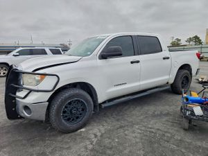 Toyota Tundra CREWMAX SR5 4.6L 8 2013