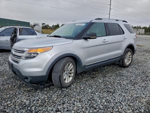 Ford Explorer XLT 3.5L 6 2012